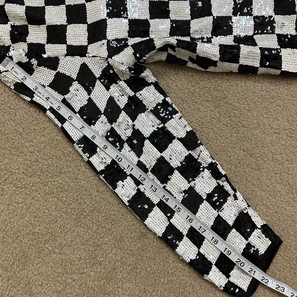 VINTAGE Black and White Checkered Silk Top Size L - Picture 12 of 12